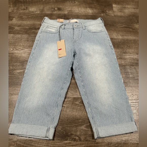 NWT LEVIS 515 WOMENS JUNIORS CAPRI DENIM STRIPED JEANS SIZE 5 - Picture 2 of 7